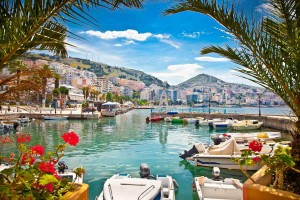 albanien sarande hafen korfu